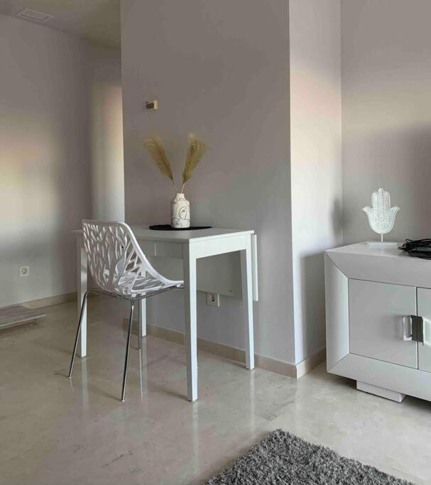 Penthouse Seaview And Golf Valle Romano Estepona Extérieur photo