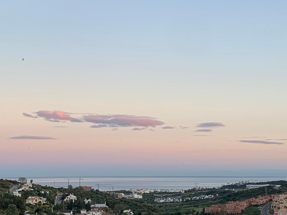 Penthouse Seaview And Golf Valle Romano Estepona Extérieur photo